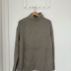 Ralph Lauren Gray Cable Knit Sweater